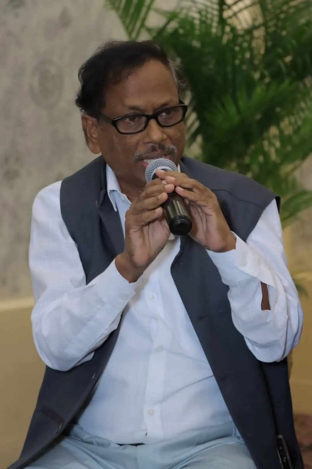 Dr. Kanailal Das